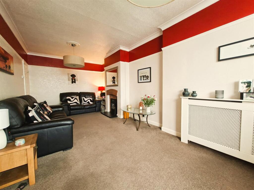 House in Birmingham, Lyndon Green - View 3