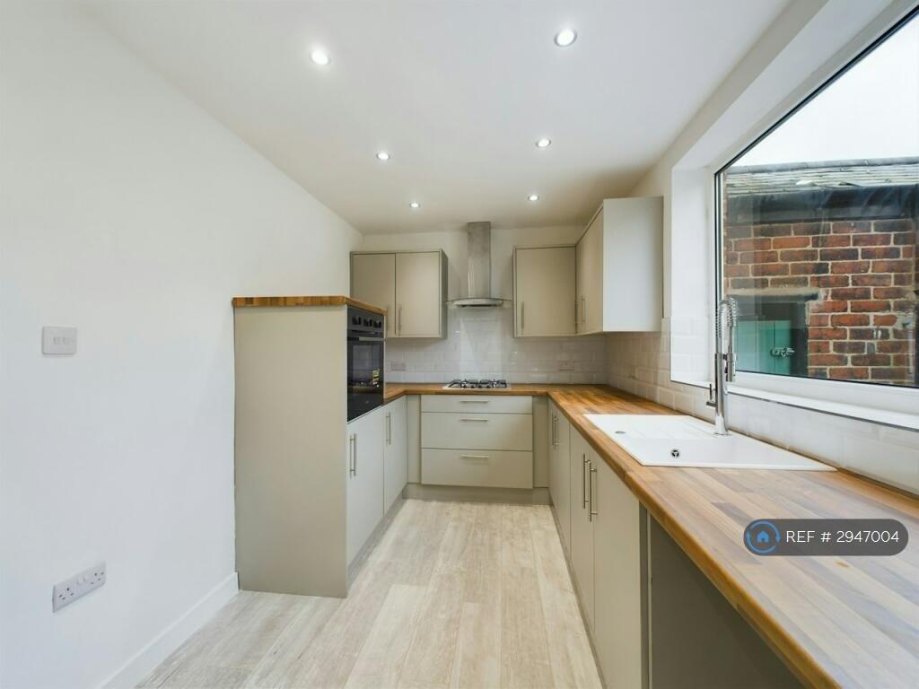 Main image of property: Brook Road, Rotherham, S65
