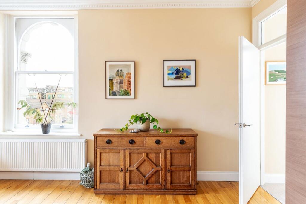 Apartment in London, Stockwell Park, Stockwell - View 4