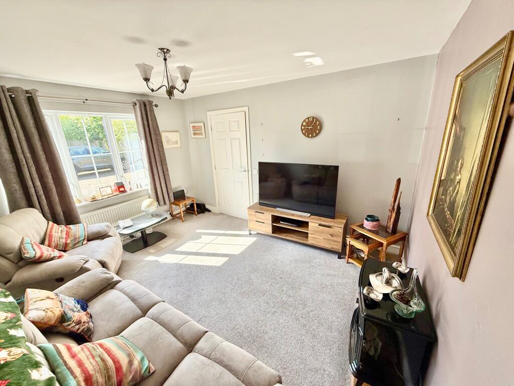 Bakery Close, Commercial Road, Talywain, Pontypool photo 5