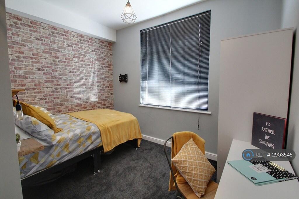 1 bedroom house share for rent