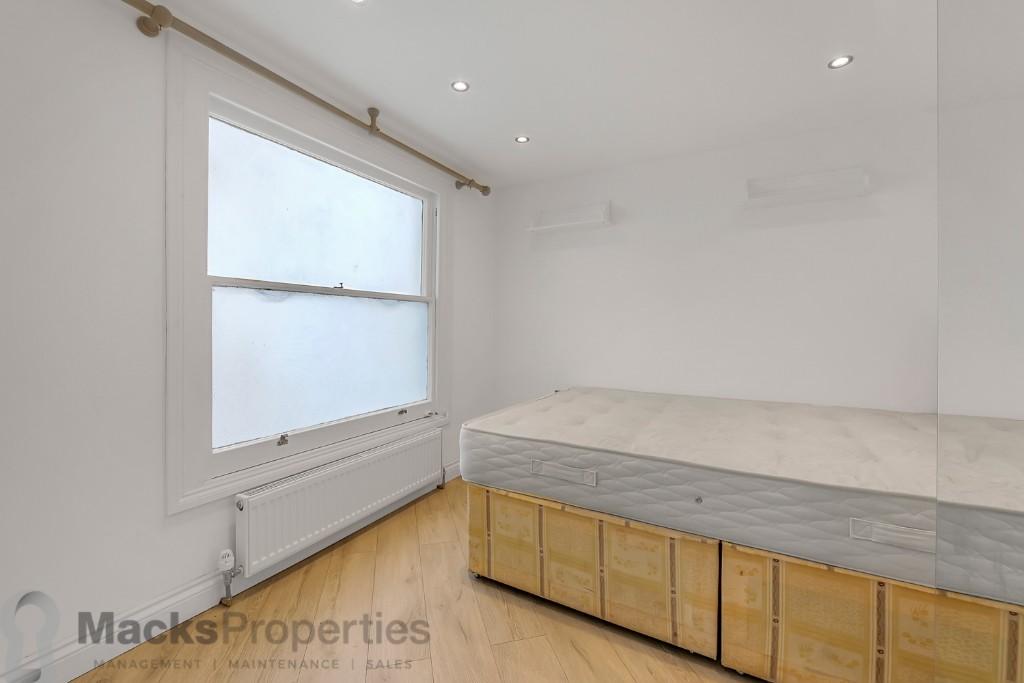 2 bedroom ground floor flat for rent