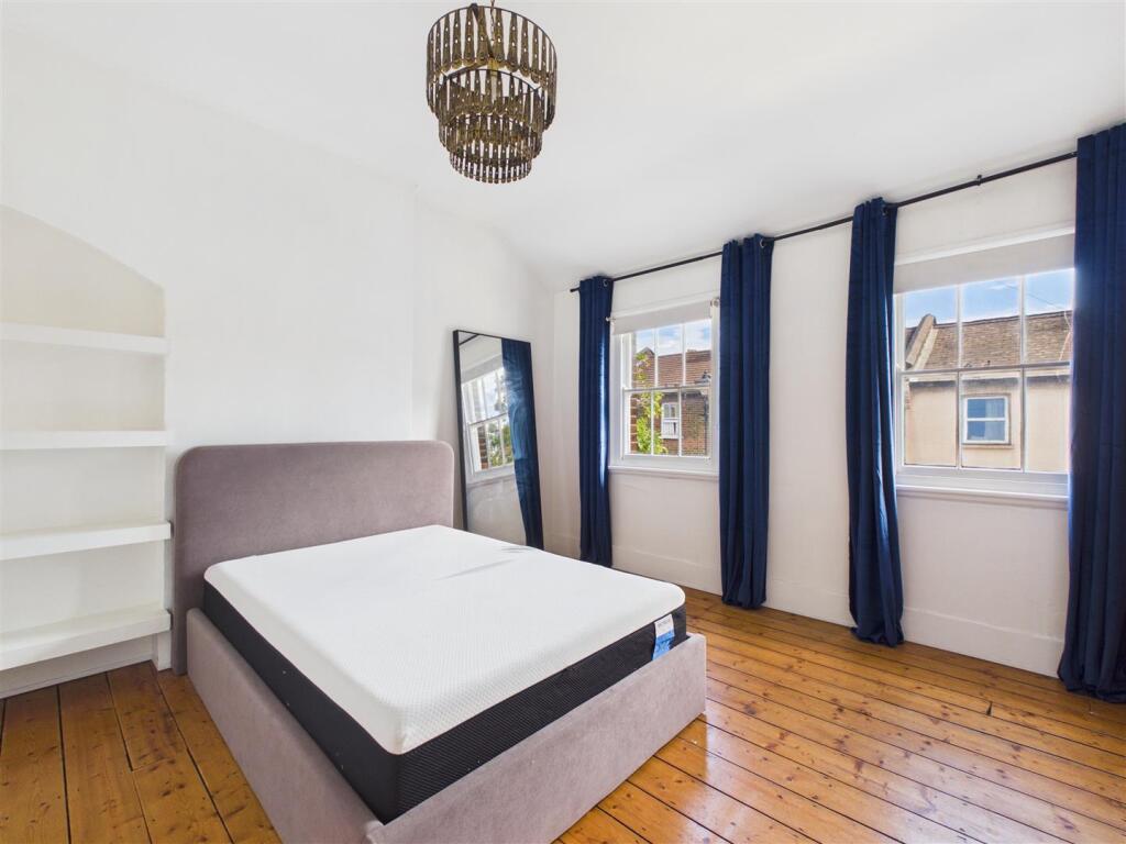 House in London - More