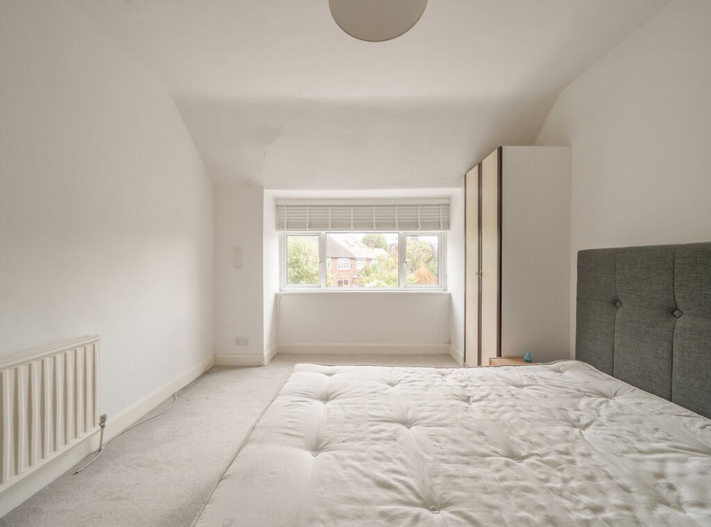 House in London, Dudden Hill, Dollis Hill - More