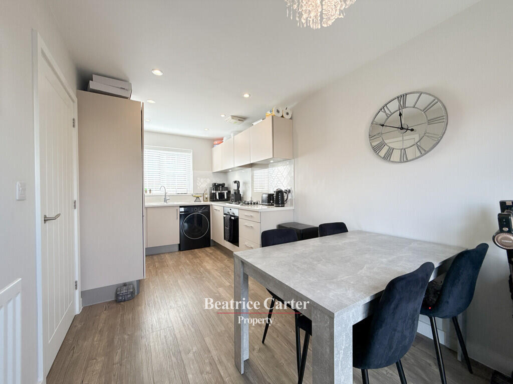 House in Ipswich - View 4