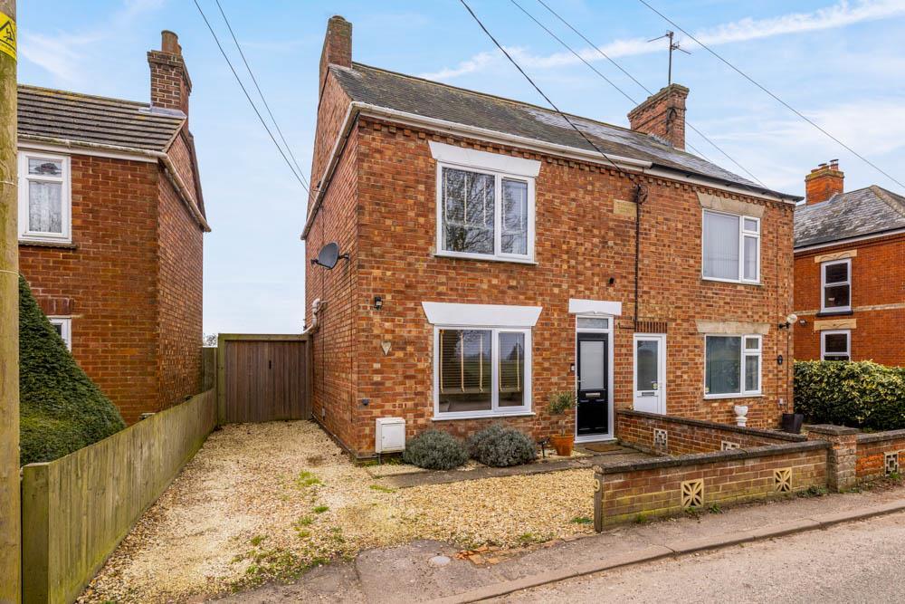 3-bed semi-detached on Hallgate, Moulton, £240,000