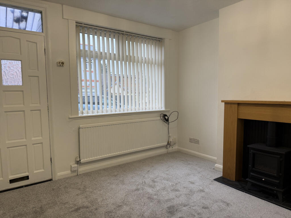 House in Hinckley and Bosworth, Lash Hill, Hinckley - View 2