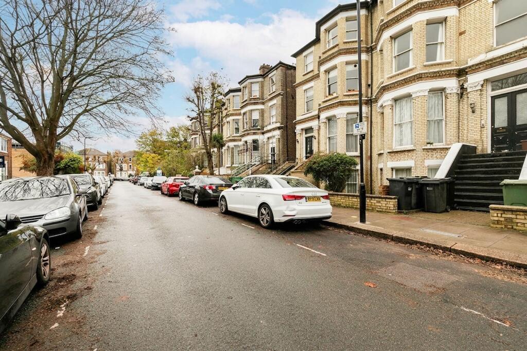 Main image of property: Garlinge Road, London, NW2