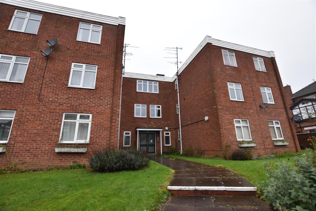 Main image of property: Elgar Court, Rainbow Hill, Worcester