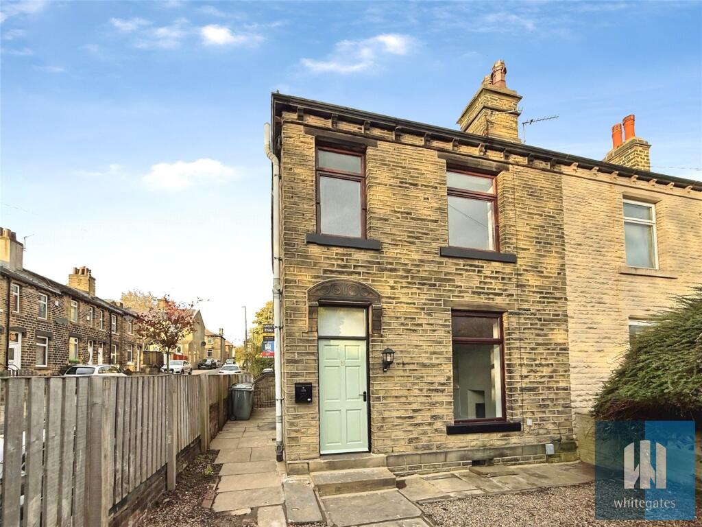 3-bed terraced on Grasscroft Road, Marsh, Huddersfield, HD1, £175,000