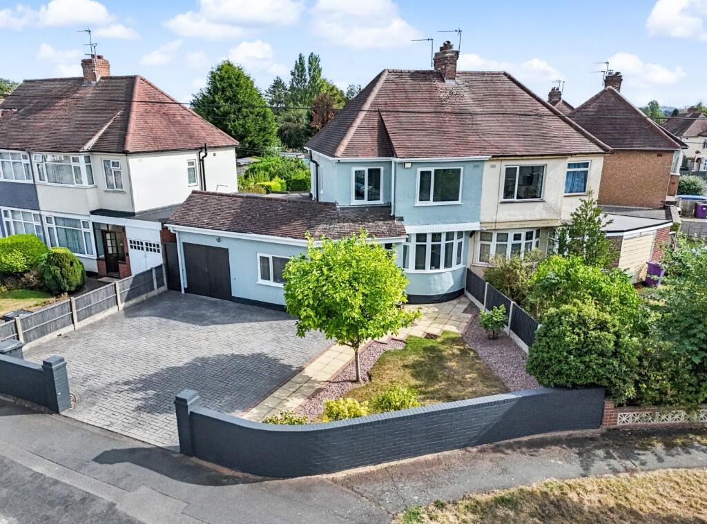 Main image of property: Blackburn Avenue, Claregate, Wolverhampton, West Midlands, WV6