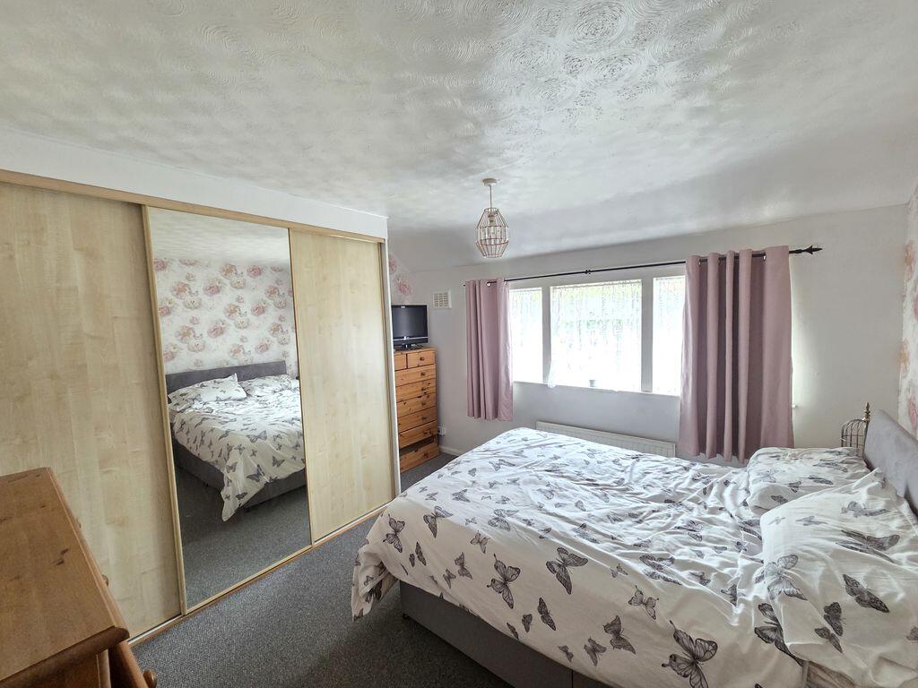 House in Milton Keynes, Bletchley and Fenny Stratford - More