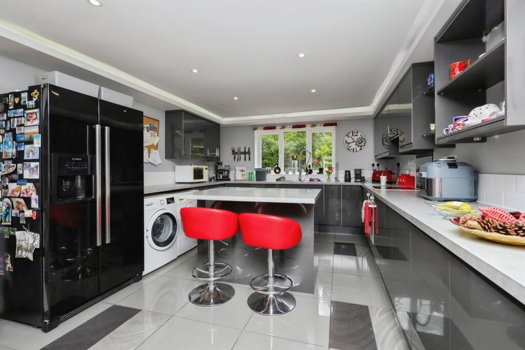 House in Brighton - View 4