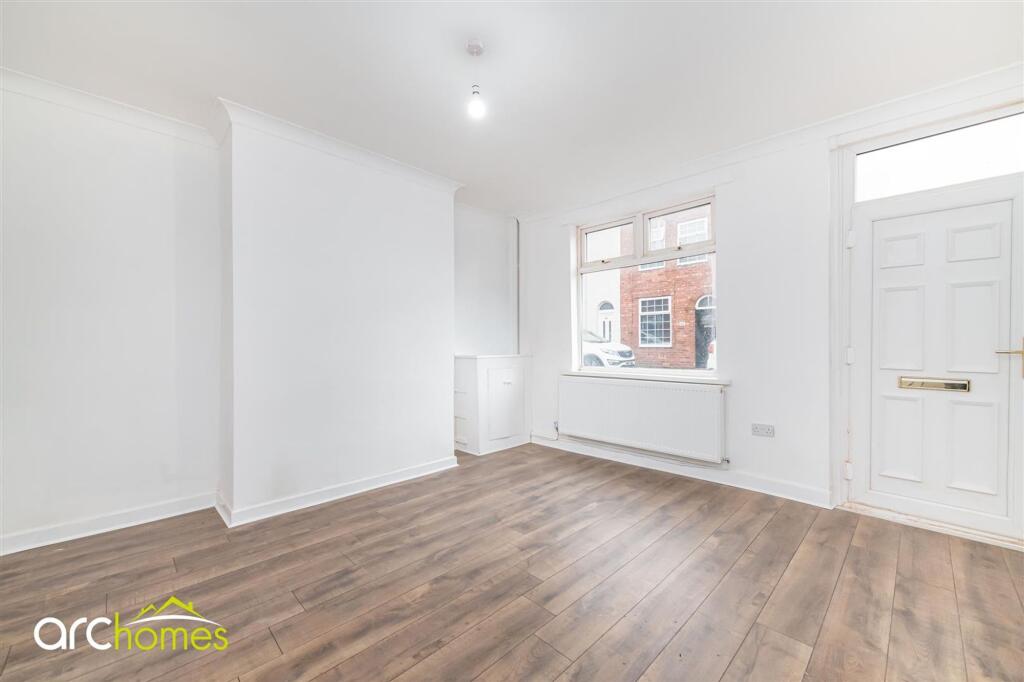 House in Wigan, Hindley Green - View 5
