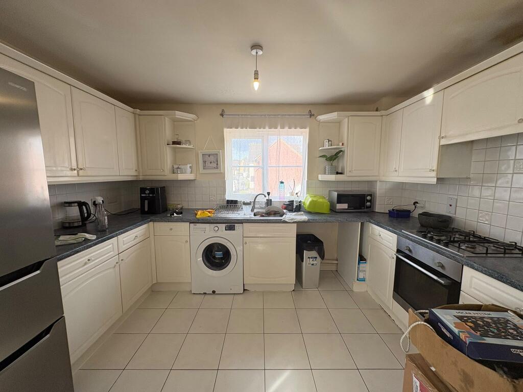 Apartment in Chafford Hundred, South Stifford - View 3
