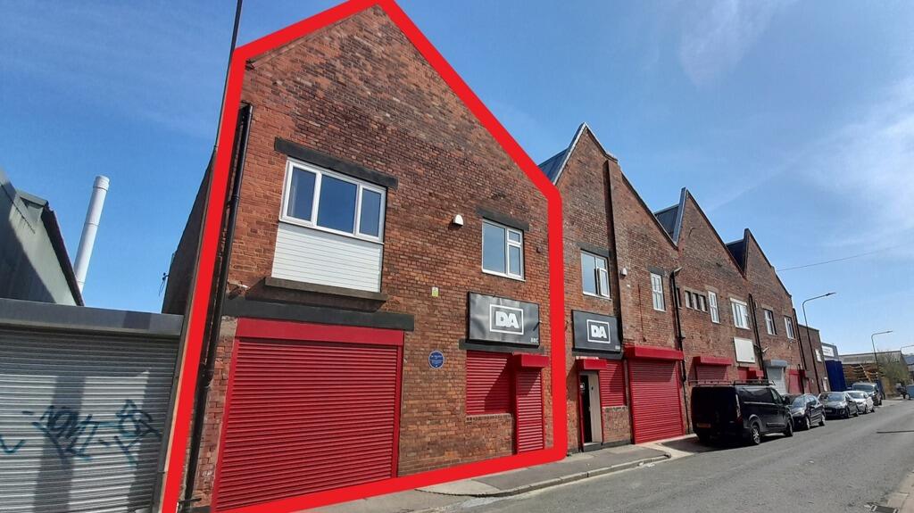 Main image of property: 88c York Street, Wincolmlee, Hull