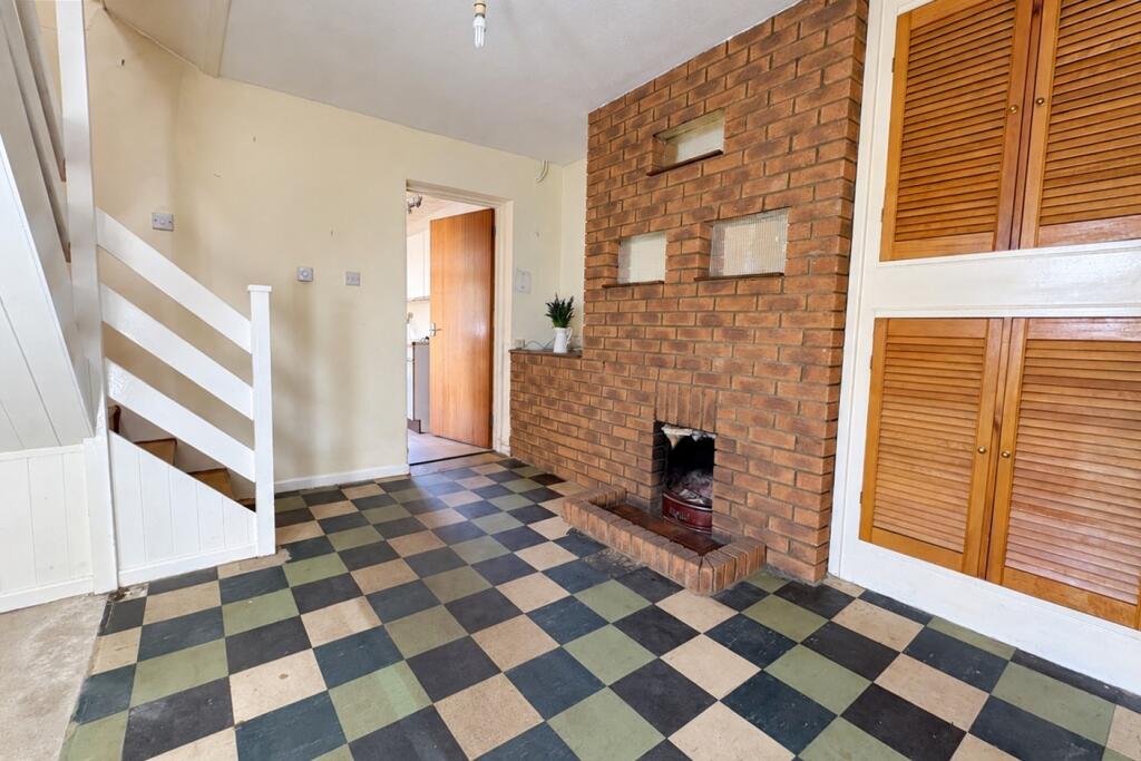 House in Eversholt, Witts End - View 5