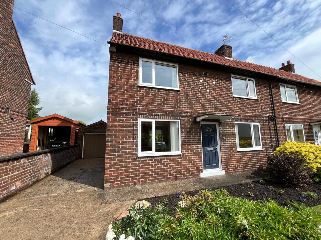 3-bed semi-detached on Lascelles Lane, Northallerton, North Yorkshire, England, DL6, £190,000