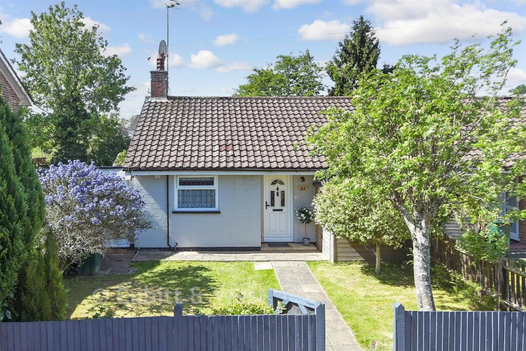 Main image of property: Kirdford Close, Crawley, West Sussex