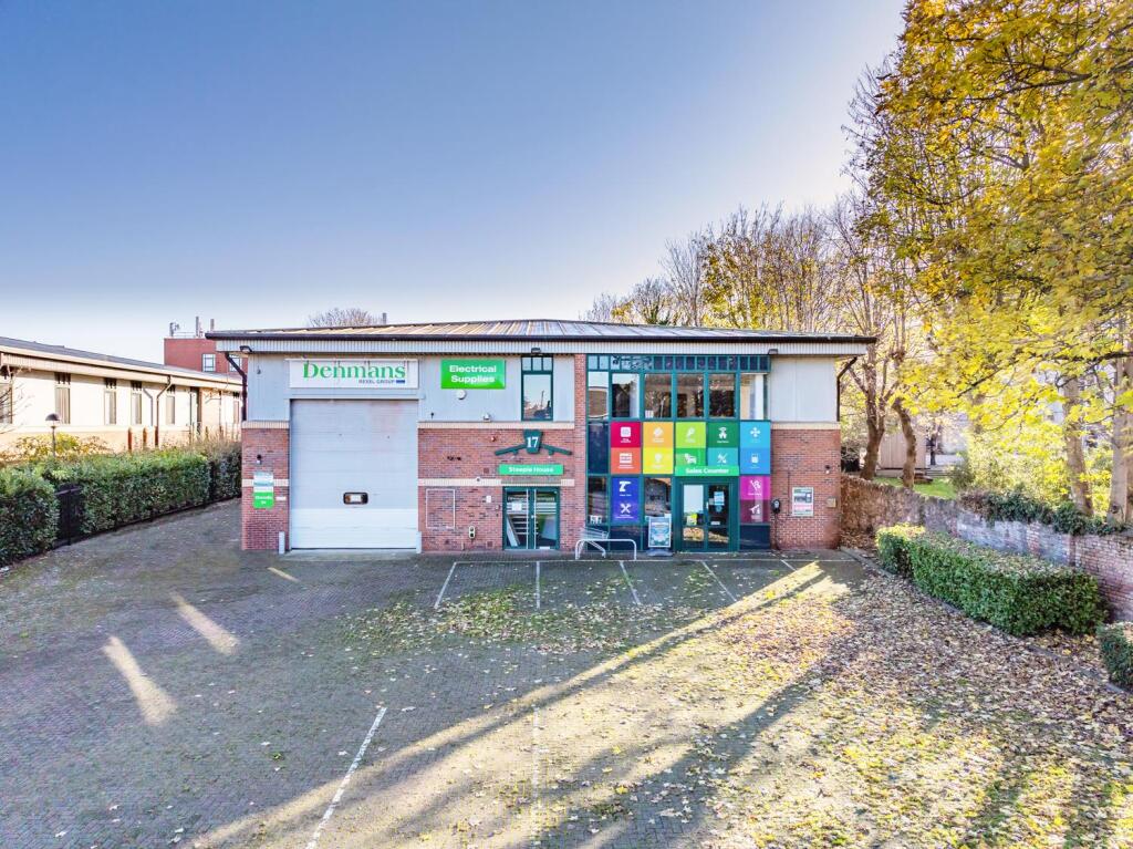 Main image of property: Unit 17, City Business Park, Easton Road, Bristol, BS5