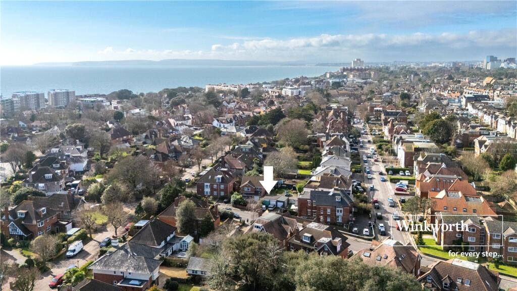 Crabton Close Road, Bournemouth, Dorset, BH5 photo 2