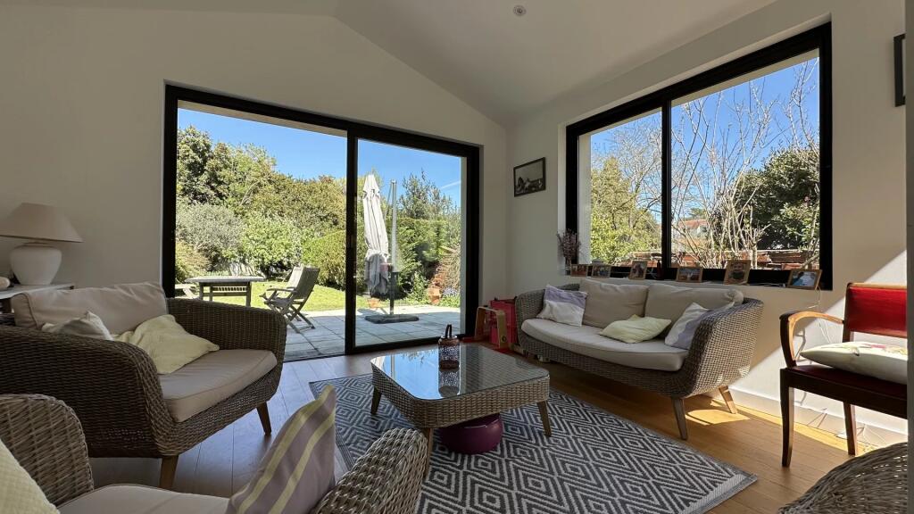 Main image of property: Poitou-Charentes, Charente-Maritime, La Rochelle