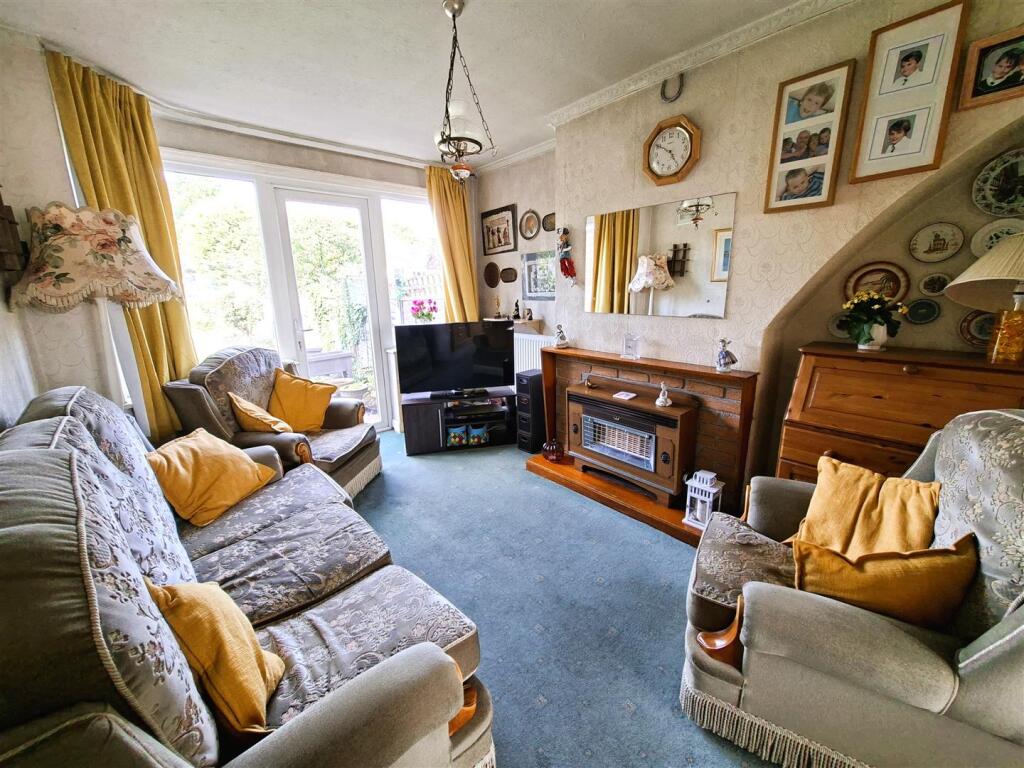 House in Birmingham, Lyndon Green - View 2