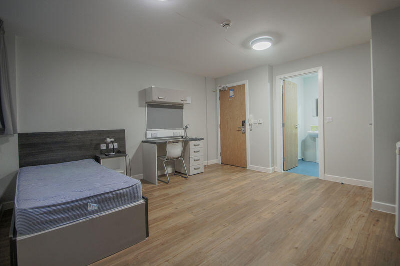 STUDIO INVESTMENT, New Bank House, Queen Street, Sheffield, S1 photo 3