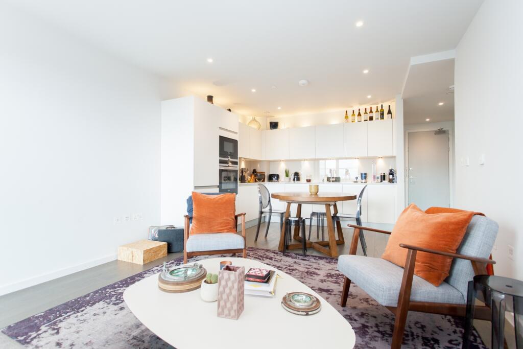 Main image of property: York Way, Kings Cross, N7