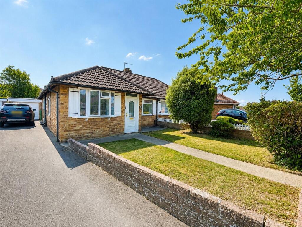 Main image of property: East House Avenue, Stubbington, Fareham