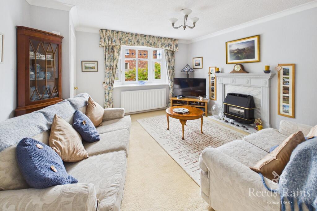 House in Macclesfield, Ivy Meade - View 3