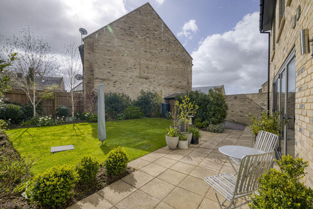 Additional image 20 of Contemporary 3 bedroom home in Castle Cary