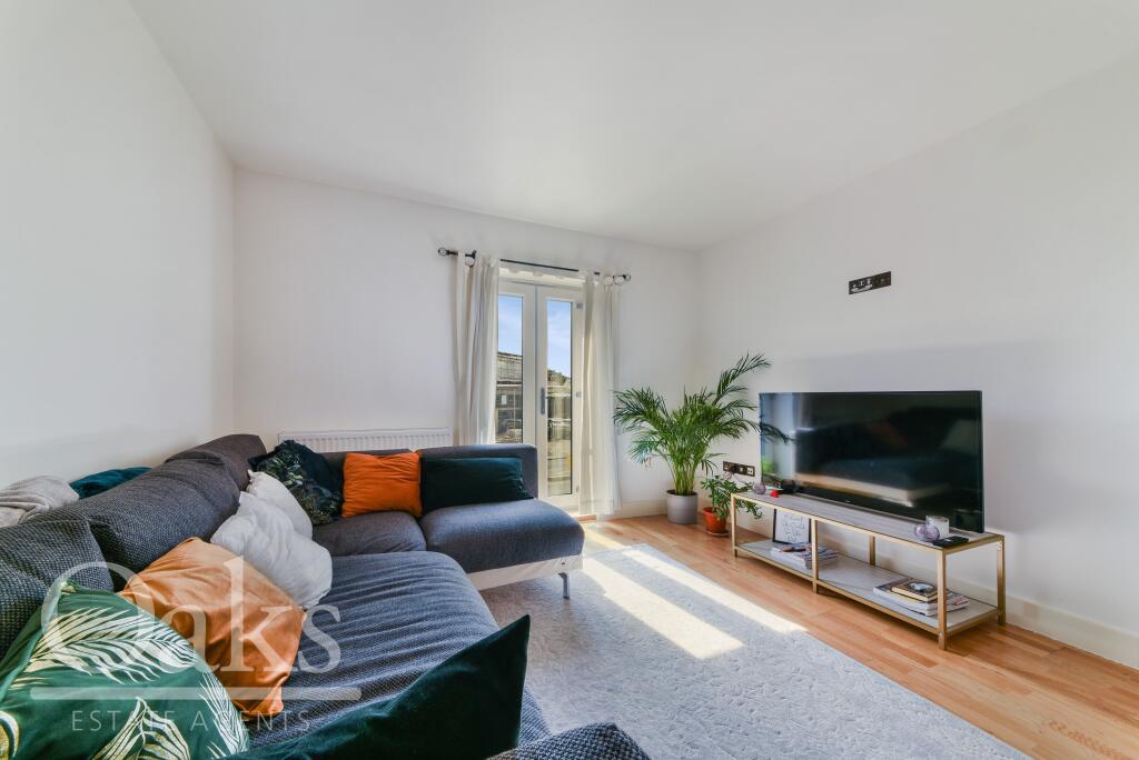 Main image of property: Woodside Green, South Norwood
