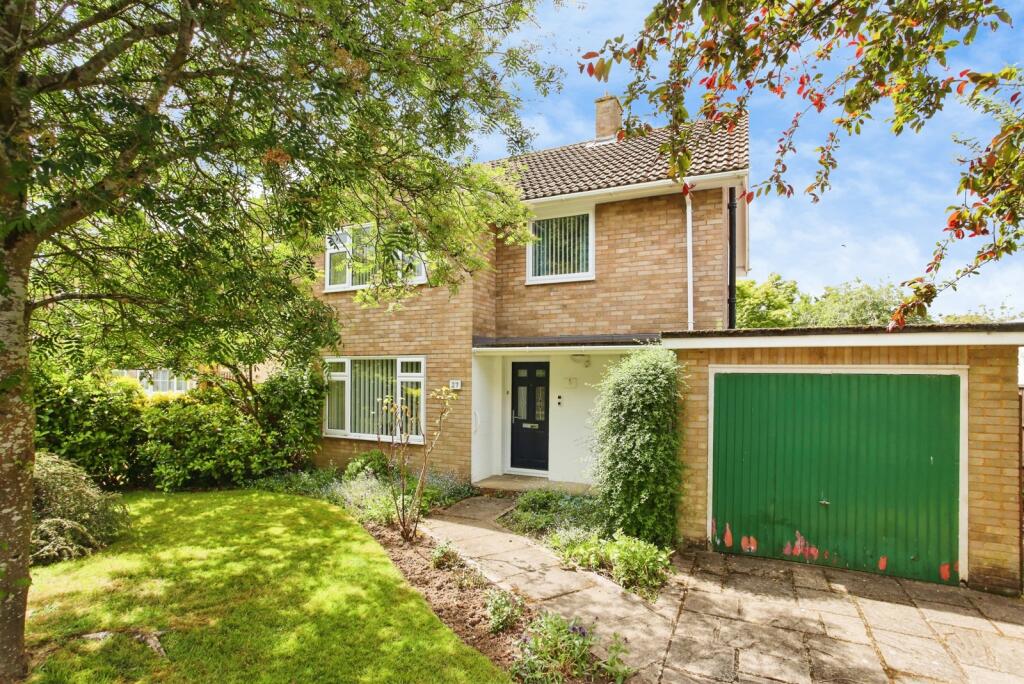 3-bed detached on Great Elms, Hadlow, Tonbridge, Kent, TN11, £500,000