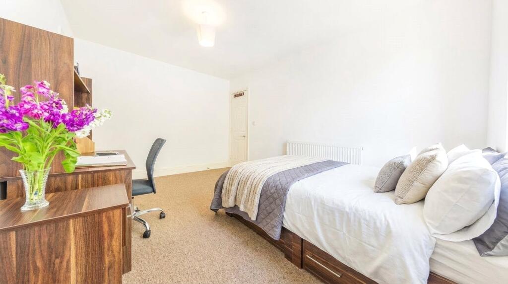 Main image of property: St Michaels Hill, Kingsdown, Bristol, BS2