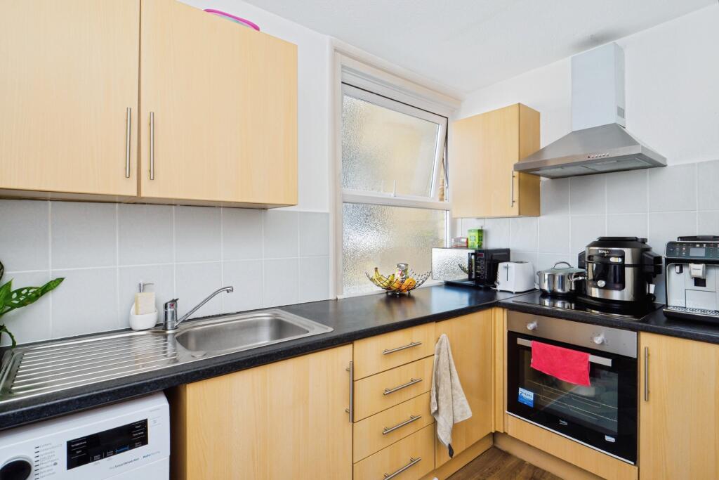 Apartment in Thanet, Cliftonville West, Cliftonville - View 5