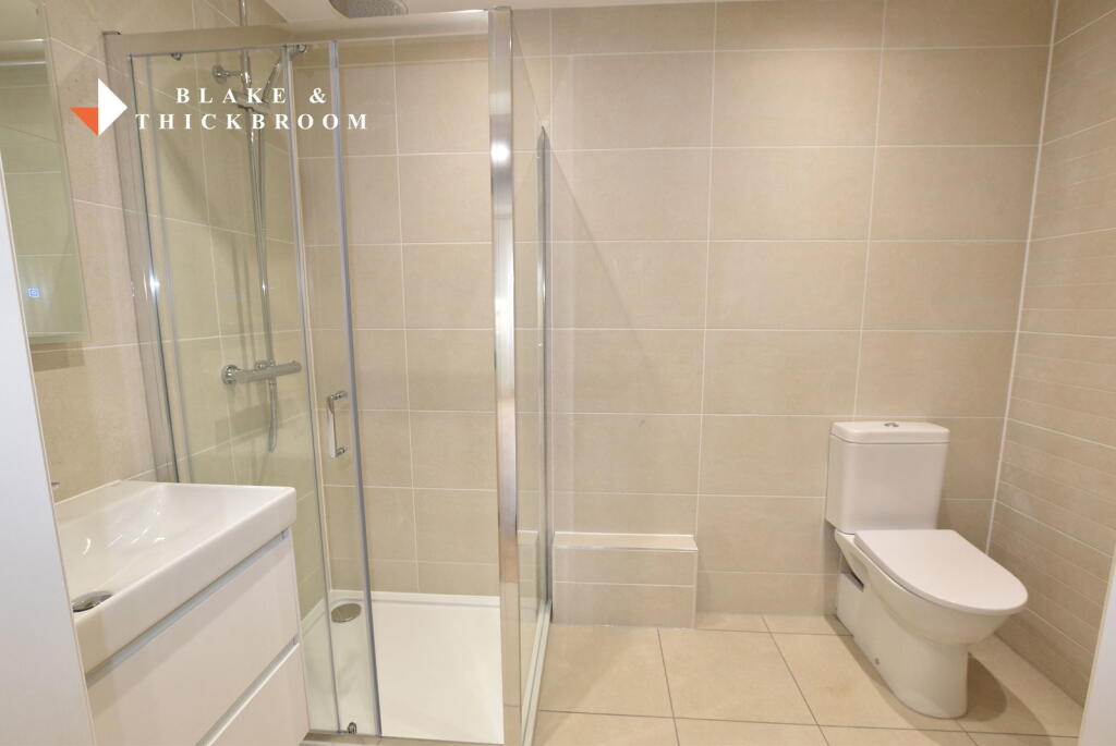 House in Tendring, Little Clacton - More