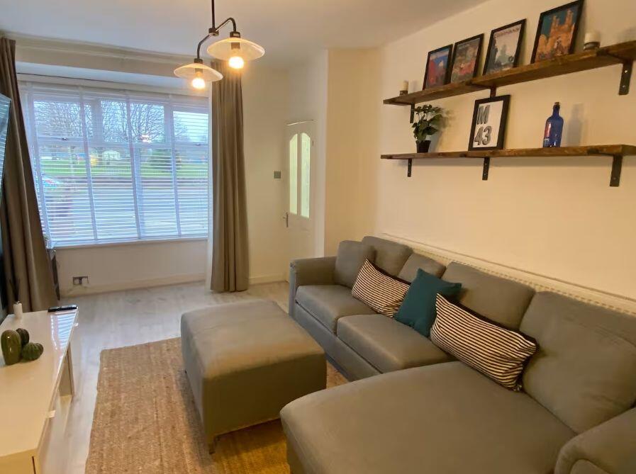53, Lewis Road, Droylsden, Manchester, M43 6WR photo 3