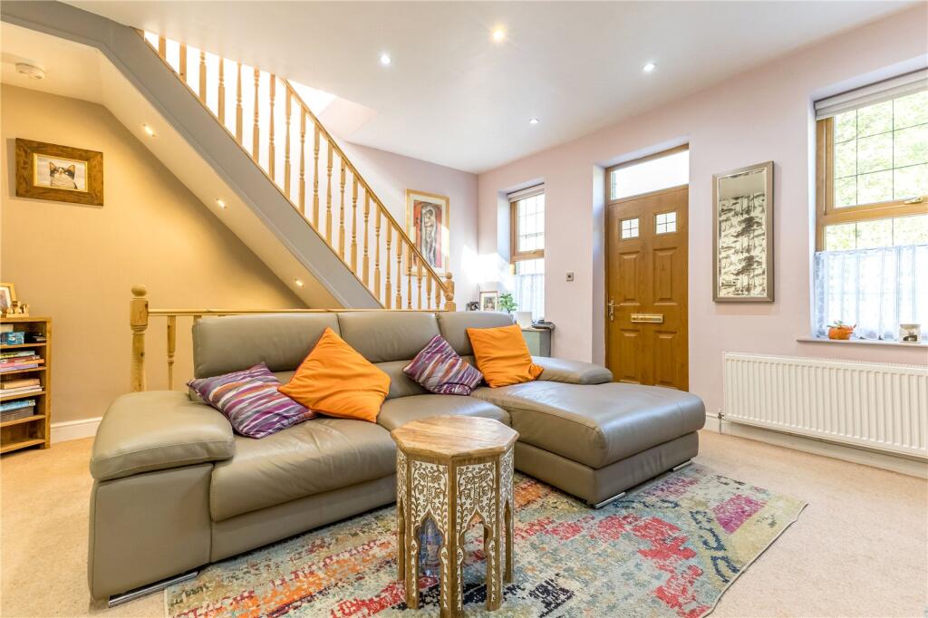 Warehouse Hill Road, Marsden, Huddersfield, HD7 photo 3