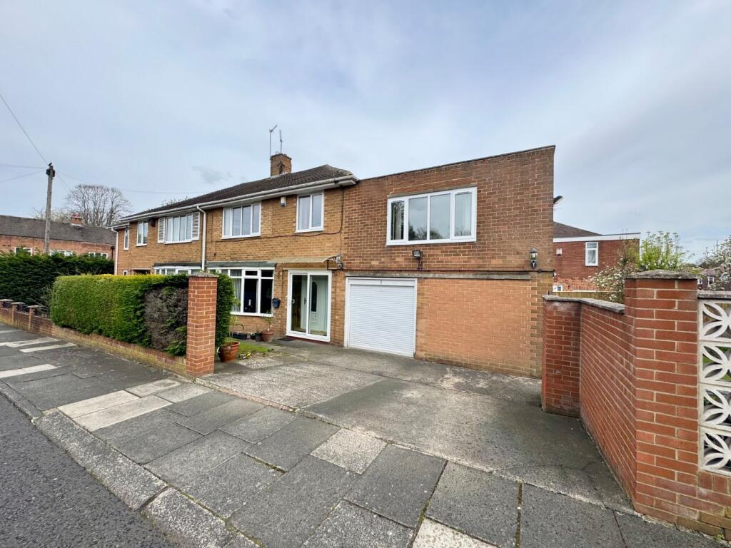 Main image of property: Brackenside, Newcastle upon Tyne, Tyne and Wear, NE3