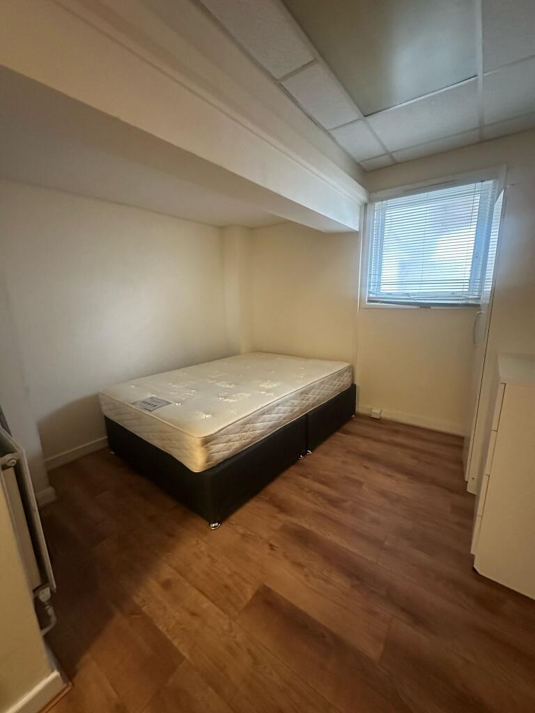 Main image of property: Flat , Guildford House, - Guildford Street, Luton