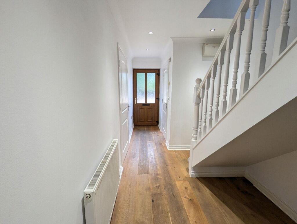 House in Shanklin, Luccombe - View 4