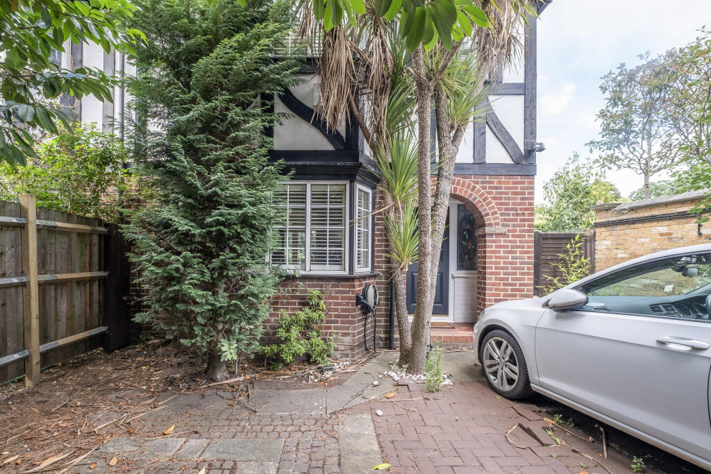 Main image of property: Upper Richmond Road, LONDON, SW15
