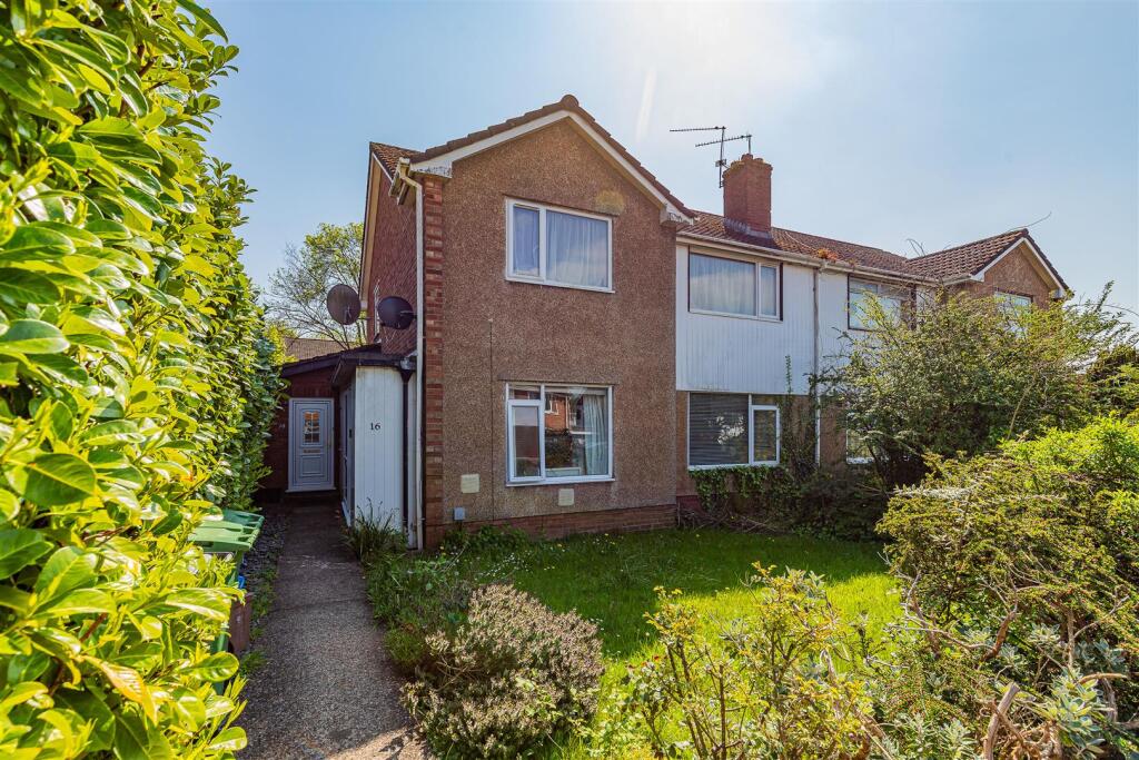 Main image of property: Gwynant Crescent, Lakeside, Cardiff