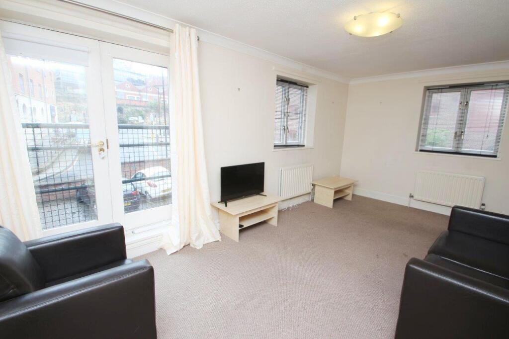 Apartment in Newcastle upon Tyne, Shieldfield - View 3