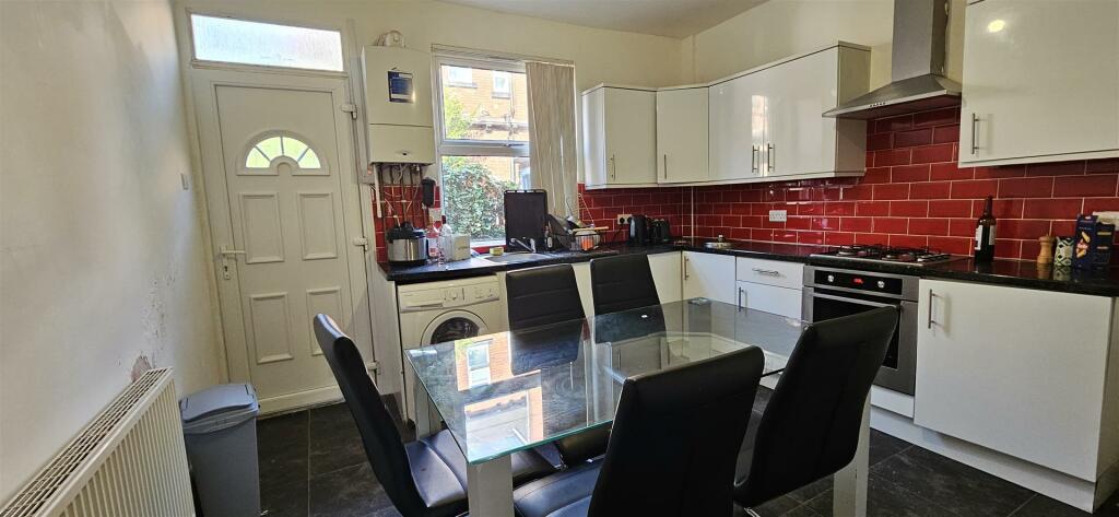 Royal Park Road, Leeds – pohled 2