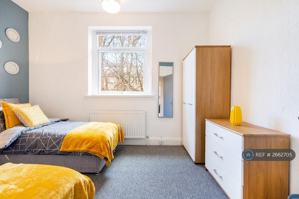 5 bedroom maisonette for rent