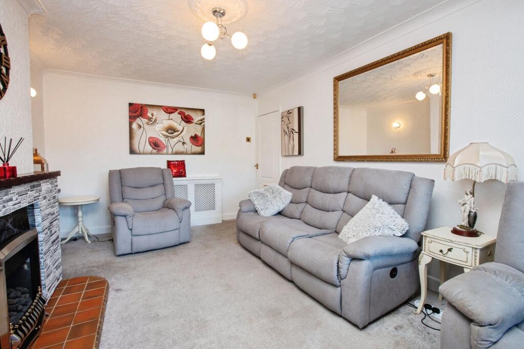 House in Nottingham - View 5