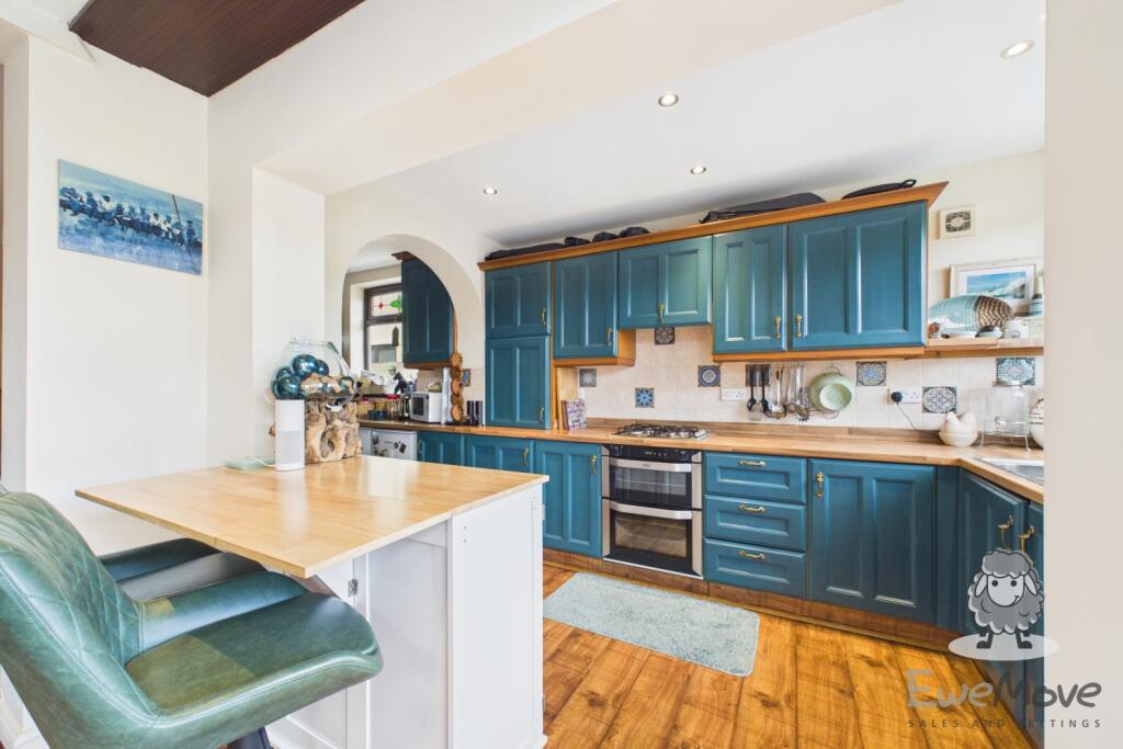 House in St Helens, Holt, Brown Edge - View 4
