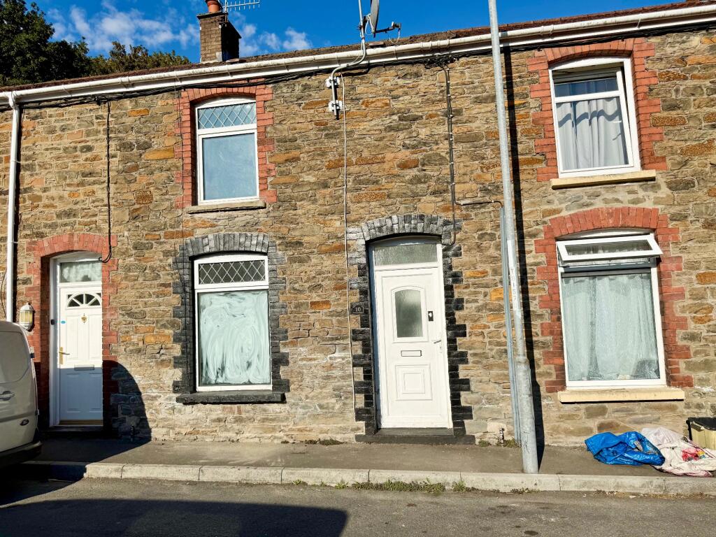 Main image of property: Afon Llwyd Terrace, Pontnewynydd, Pontypool